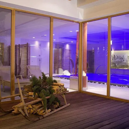 Hotel Boutique Nives Selva di Val Gardena
