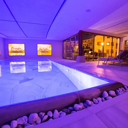 Boutique Nives Hotel *